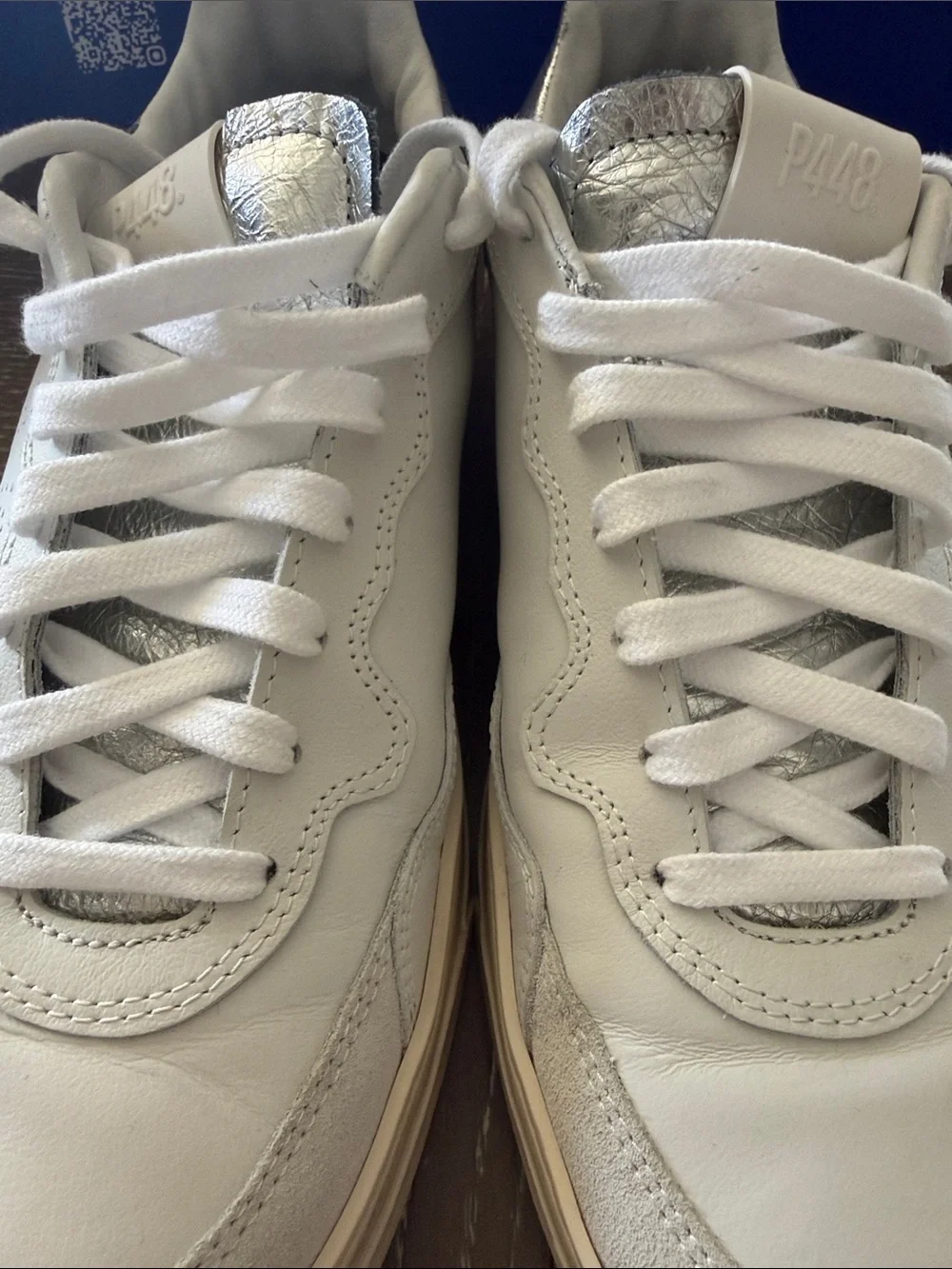 P448 Bali Platform sneaker Metallico women’s size 40 excellent considering